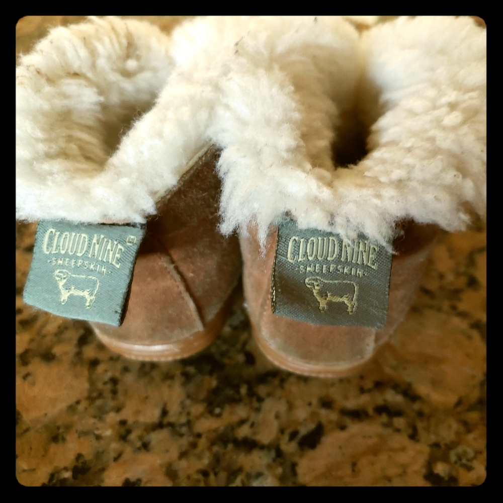 Sheepskin boots